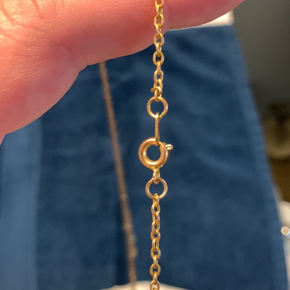 Cross Necklace - Picture 4 of 5